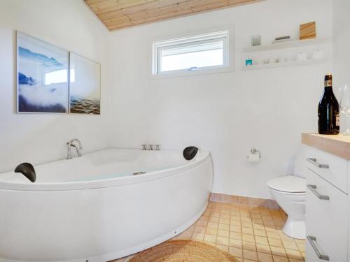 Holiday Home Veiko - 1-2km from the sea by Interhome in Hals