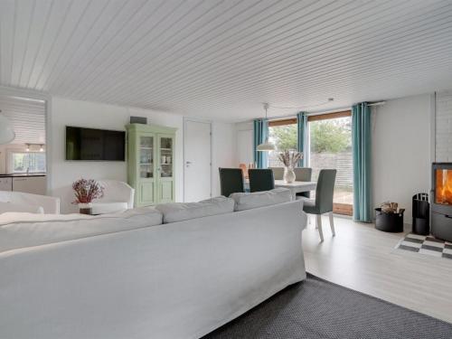 Holiday Home Landolf - 250m from the sea by Interhome in Hals