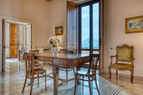  négyzetméteres, 3 hálószobás Apartman 2 fürdőszobával Angri területén (Appartamento Della Baronessa) in Sant'Antonio Abate