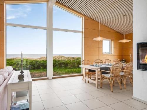  Holiday Home Tinea - 50m from the sea by Interhome in Pandrup