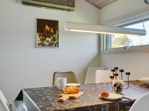 Holiday Home Ordan - 800m from the sea by Interhome in เฟียร์อิทสลิว