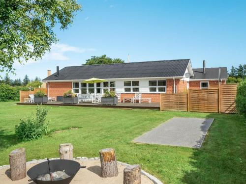  Holiday Home Swipdagh - 600m from the sea by Interhome in 9690 Fjerritslev