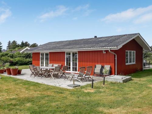 Holiday Home Ava - 1km from the sea by Interhome, Hjorring