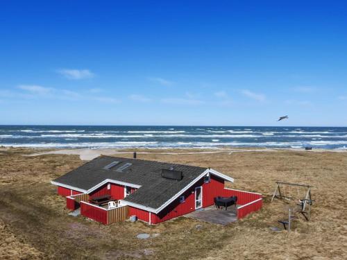 Holiday Home Asta - 85m from the sea by Interhome, Hjørring