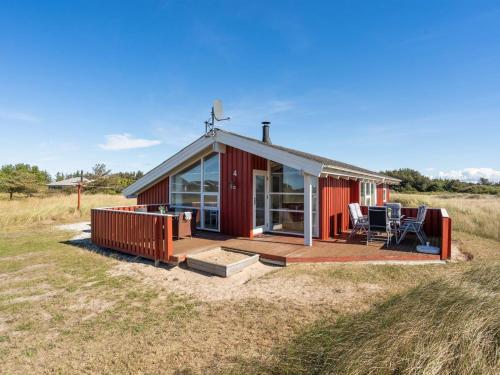  Holiday Home Bertie - 700m from the sea by Interhome, Ferienwohnung in Hirtshals
