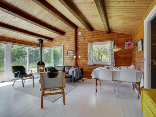 Holiday Home Tuba - 600m from the sea by Interhome in Laesoe Island