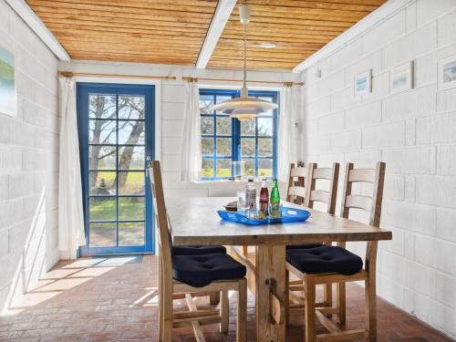 Holiday Home Ema - 5km from the sea by Interhome in Laesoe Island