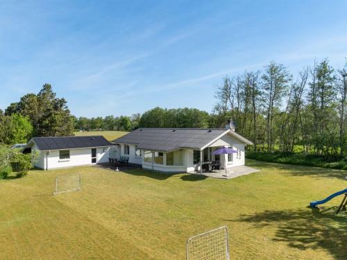  Holiday Home Ehm - 600m from the sea by Interhome in Strandby