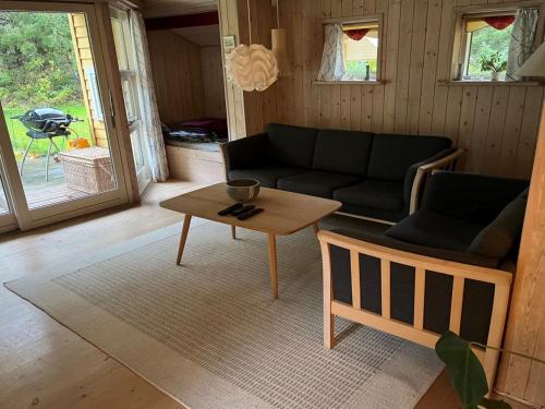  Holiday Home Eljena - 600m from the sea by Interhome in Strandby