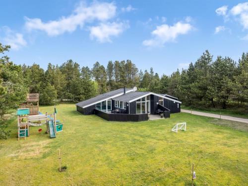 Holiday Home Halwarth - 250m from the sea by Interhome