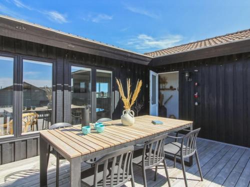 Holiday Home Frederik - 400m from the sea by Interhome in มารุป