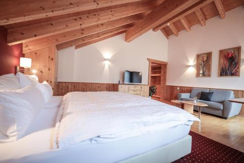 Hotel Garni Sonnenhalde - image 12