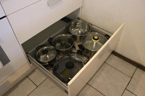 Möblierte 2-Raum Wohnung 11 in Ohrdruf - Thüringen Wald (Moblierte 2-Raum Wohnung 11 in Ohrdruf - Thuringen Wald) in كراوينكل