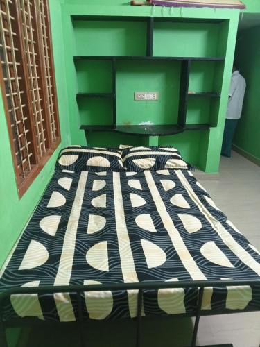 Madesh apartment