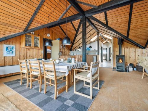 Holiday Home Henri - 500m from the sea by Interhome in เฟียร์อิทสลิว