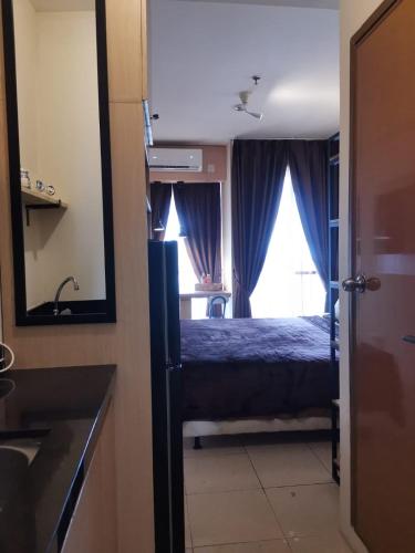 Comfy at Apartement Tifolia, Jakarta Timur, Yakarta (foto 10)