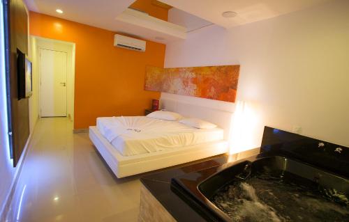 DOM Suites motel (Adult Only) in Itaigara