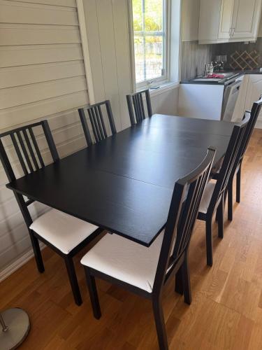 75 sqm with terrace and garden in Ельверум