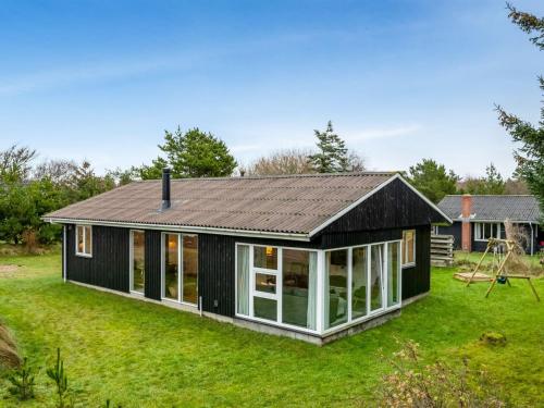 Holiday Home Pietari - 600m from the sea by Interhome