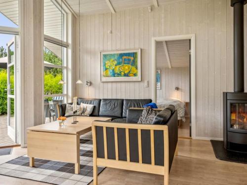 Holiday Home Eljena - 700m from the sea by Interhome in Skovby