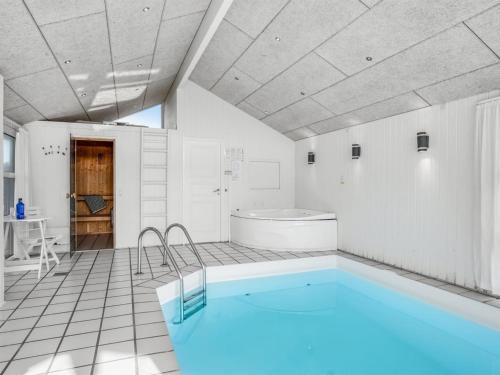 Holiday Home Heralde - 60m from the sea by Interhome in ฮวอรุป คลิต