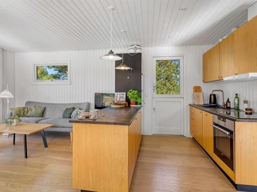 Holiday Home Dagny - 520m from the sea by Interhome in 萊索島