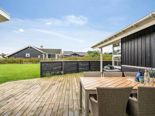 Holiday Home Dagmar - 500m from the sea by Interhome in Hjorring