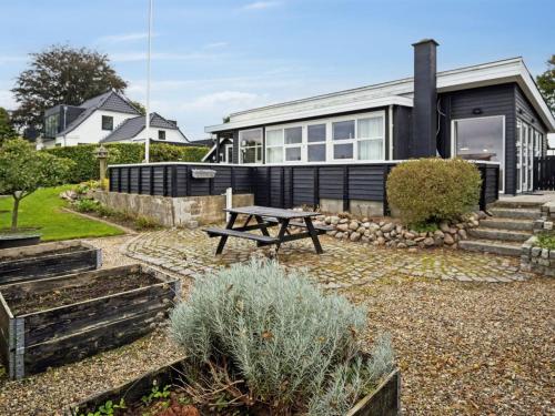 Holiday Home Yngvy - 500m from the sea by Interhome in Hejsager