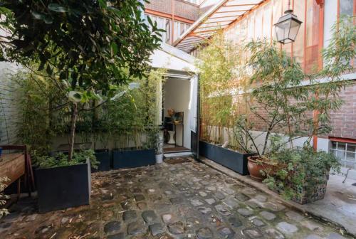 Stylish 1BD Loft Canal Saint-Martin!, Paris (Foto 10)