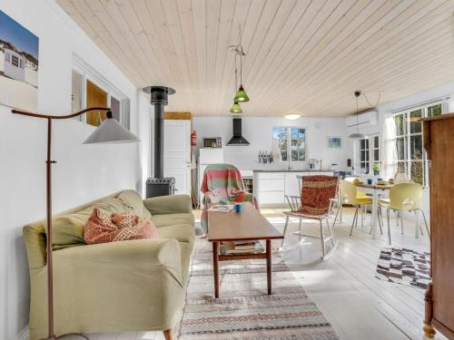 Holiday Home Aleta - 300m from the sea by Interhome in Faxe