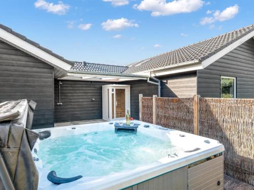 Holiday Home Billa - 450m from the sea by Interhome in Oksby