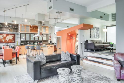 Dtwn Cleveland Loft-Style Condo: Walk to Stadiums!, Cleveland (foto 9)