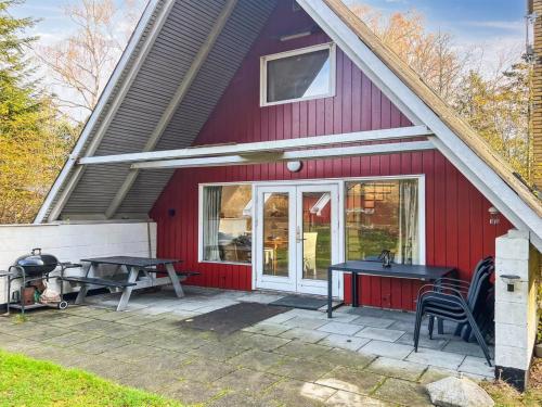 Holiday Home Maikel - 1km from the sea by Interhome
