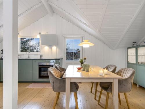 Holiday Home Evgenia - from the sea by Interhome in Hals