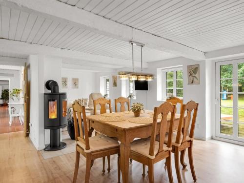 Holiday Home Krischan - 1-6km from the sea by Interhome in Vejers Strand