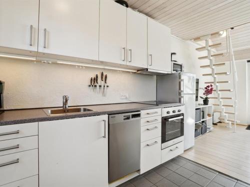 Apartment Sandrine - 400m from the sea by Interhome in Sandkas