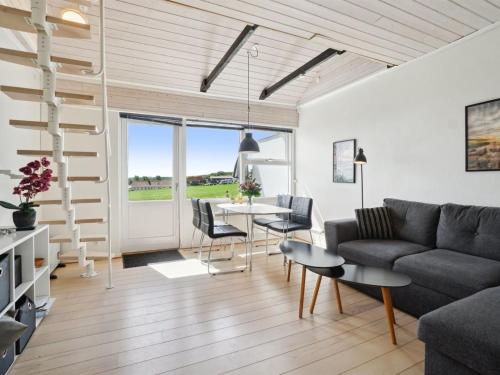 Apartment Sandrine - 400m from the sea by Interhome in Sandkas
