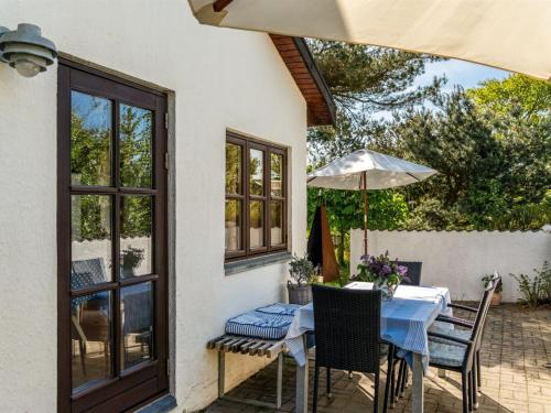 Holiday Home Gunnild - from the sea by Interhome in Hals