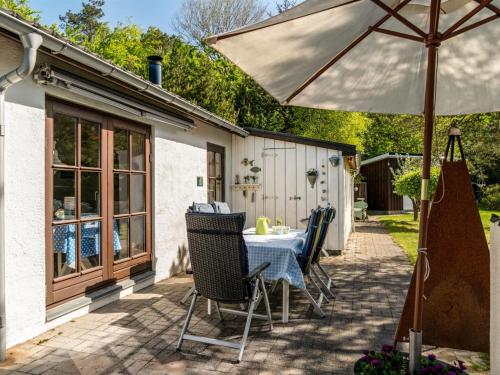 Holiday Home Gunnild - from the sea by Interhome in Hals