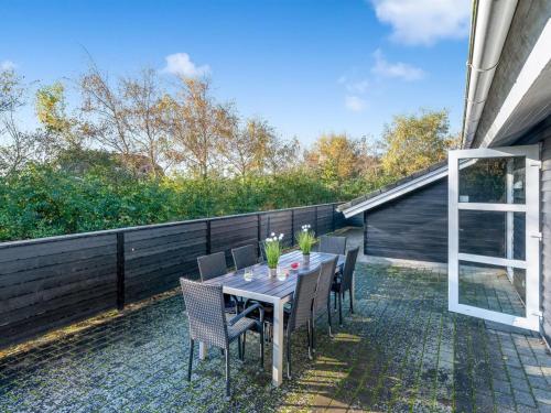 Holiday Home Efka - 600m to the fjord by Interhome in Hemmet