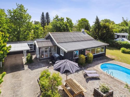 Holiday Home Elemine - 300m to the fjord by Interhome in Kirke-Hyllinge