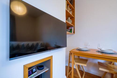 Luxury 1st floor modern flat, close to city with free parking, Leeds (foto 8)