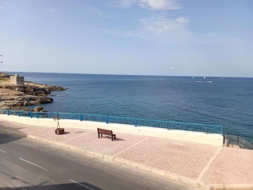 Torri seafront apartments in ซกาชรา