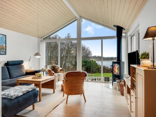 Holiday Home Nico - 70m to the fjord by Interhome in Roslev