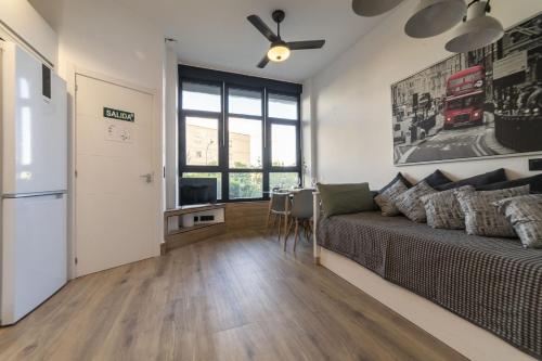 Hangar 18 - I - Apartment - Coslada