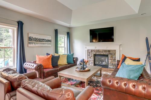 Game Room and Hot Tub Big Fun in Ellicottville