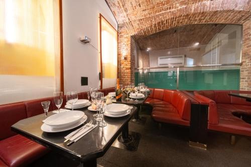 Party ClubHouse with Bar, Panoramic Pool & Sauna, Prague (photo 5)