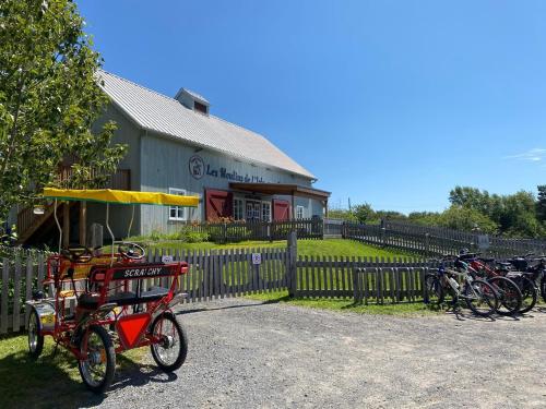 กีฬาและกิจกรรมสันทนาการ, La petite maison sur l'Isle in อิสเล-อัค-คอเดส (QC)