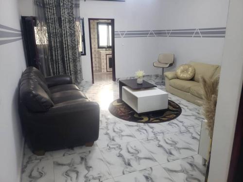 Hima resident in Limbe