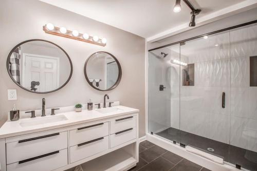 ห้องน้ำ, Wellsville Rd in สปริงฟิลด์ (เทนเนสซี)